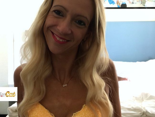 Izzy_Cat Porno Video: In Berlin angekommen